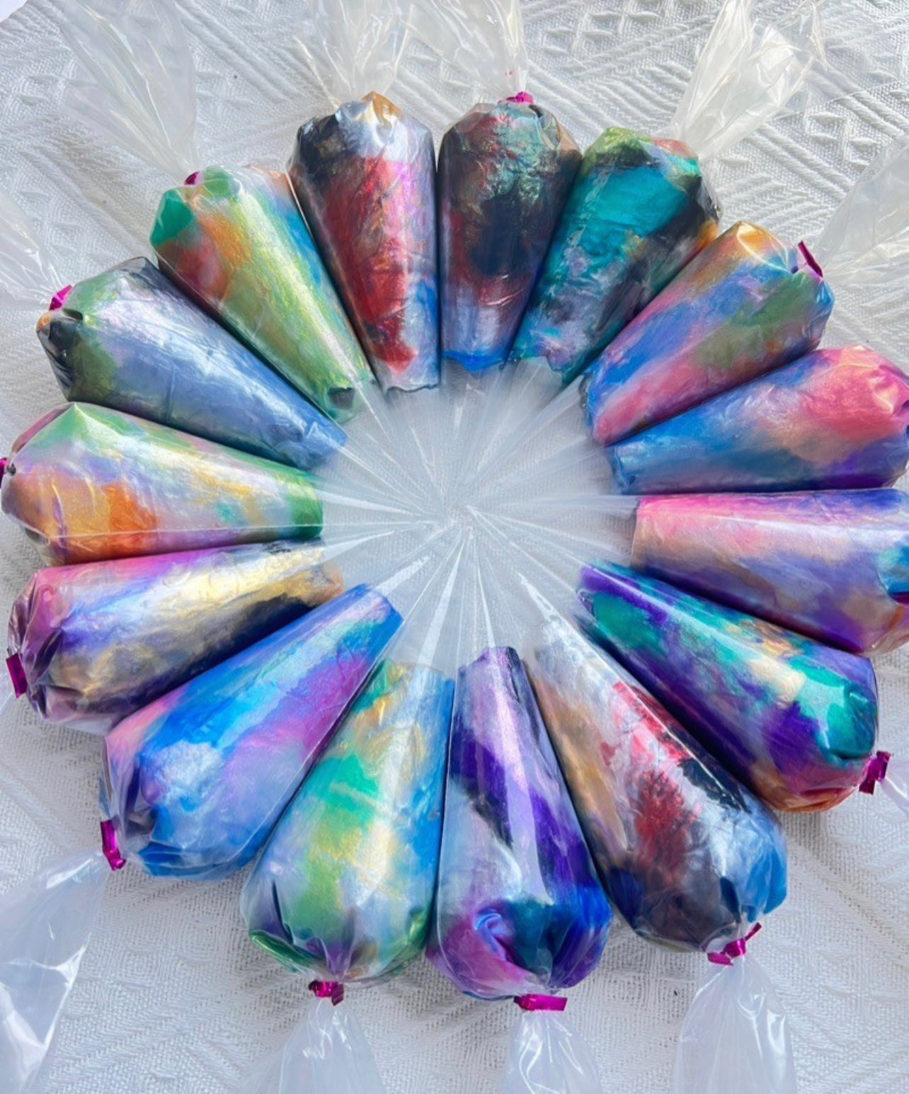 Unique Design - Galaxy Cream Glue (each one is unique)